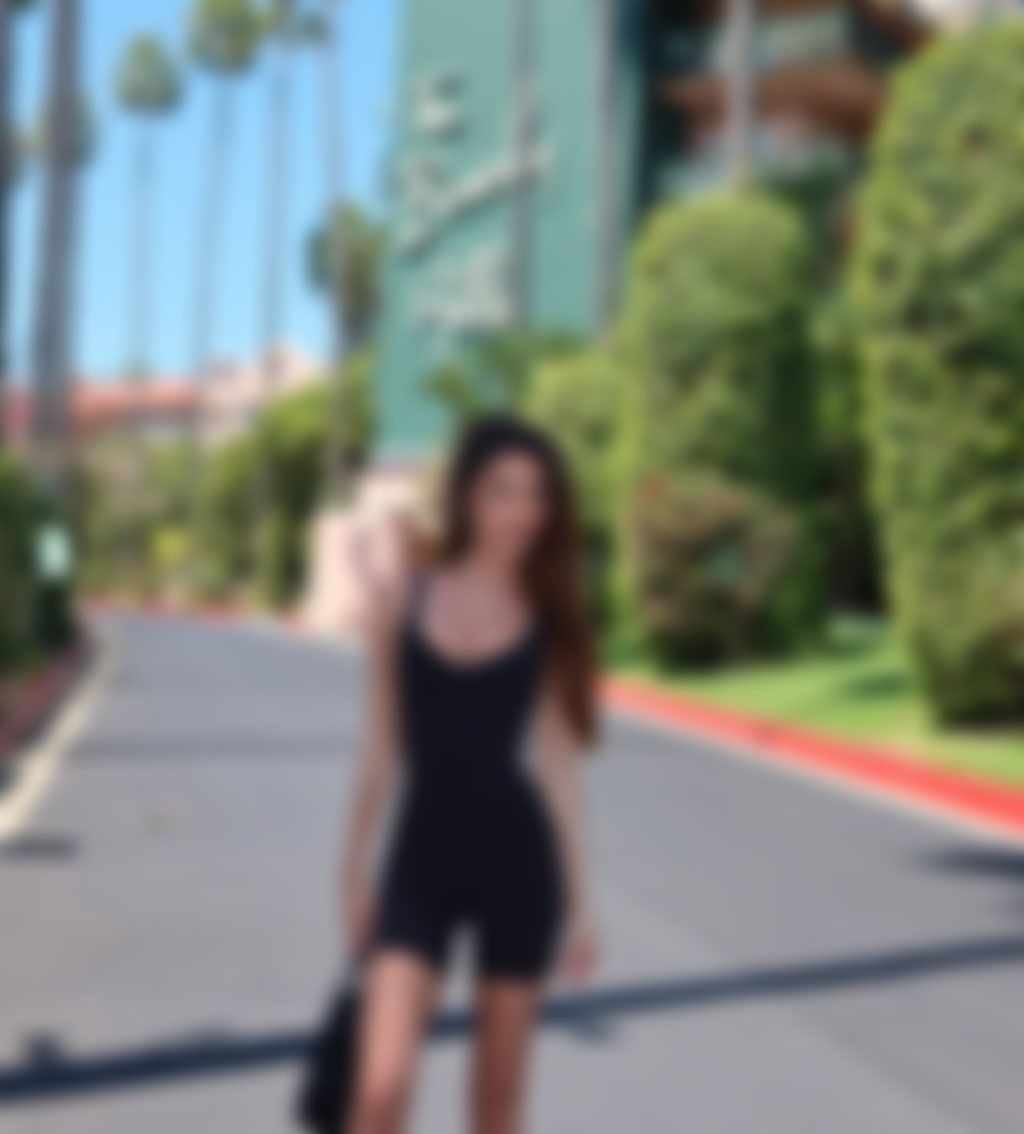 Джина - фото в роскошном образе